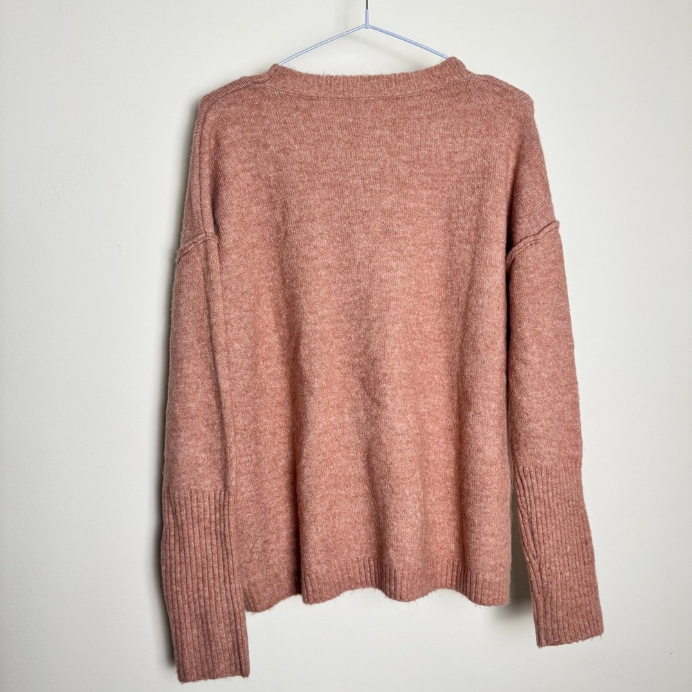 Legendary Outfitters Women‎ Rose Pink Drop Shoulder Exposed Seam Knit Sweater L - Picture 6 of 7
